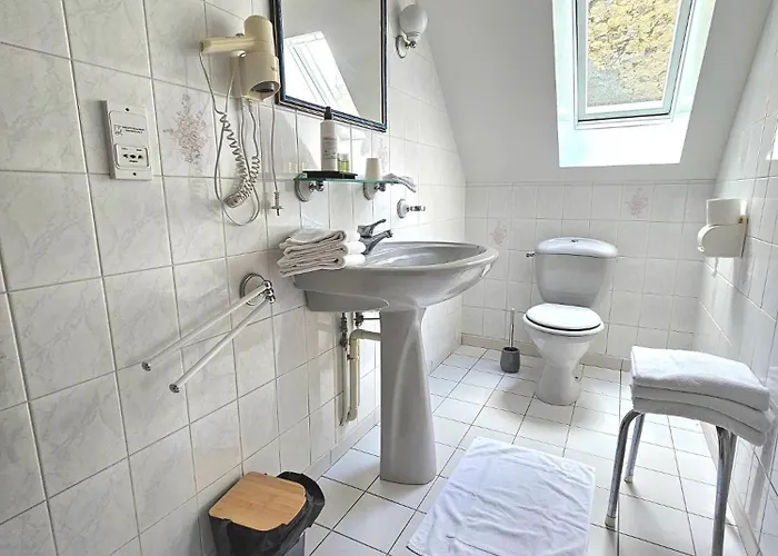 D'hotes Chez Renee 3* Le Charmel