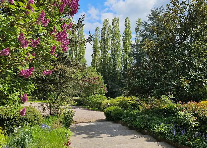 D'hotes Chez Renee 3* Le Charmel